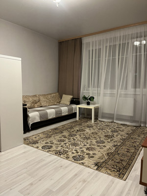 Продам однокомнатную (1-комн.) квартиру, Заречная ул, 21, Троицк г