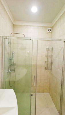 Продам трехкомнатную (3-комн.) квартиру, Карла Маркса ул, 28, Ханты-Мансийск г