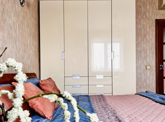 Продам однокомнатную (1-комн.) квартиру, Мячковский б-р, 1, Москва г