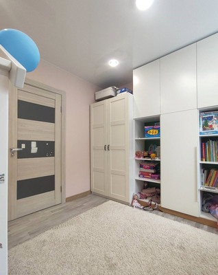 Продам трехкомнатную (3-комн.) квартиру, Александра Курынова ул, 6к1, Казань г