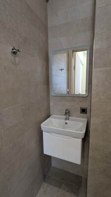 Продам трехкомнатную (3-комн.) квартиру, Шарикоподшипниковская ул, 40, Москва г