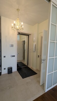 Продам трехкомнатную (3-комн.) квартиру, Шарикоподшипниковская ул, 40, Москва г