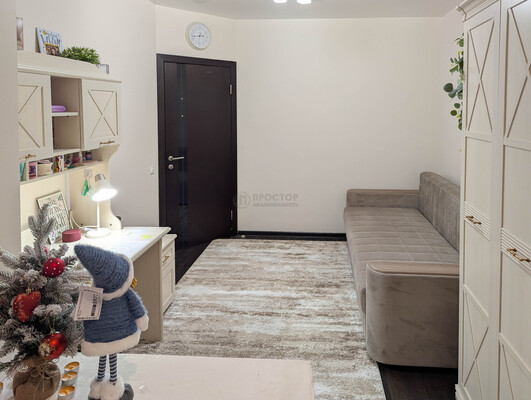 Продам однокомнатную (1-комн.) квартиру, Подмосковный б-р, 8, Красногорск г