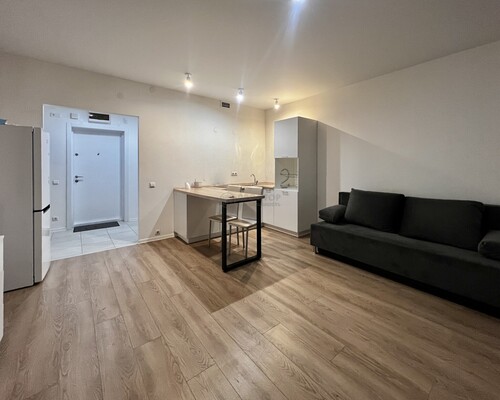 Продам однокомнатную (1-комн.) квартиру, Ижорская ул, 6к1, Москва г