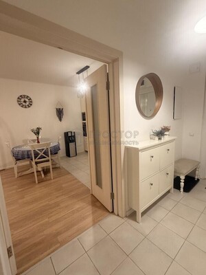 Продам однокомнатную (1-комн.) квартиру, Саларьевская ул, 14к2, Московский п