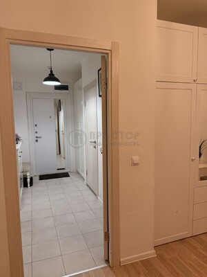 Продам однокомнатную (1-комн.) квартиру, Саларьевская ул, 14к2, Московский п