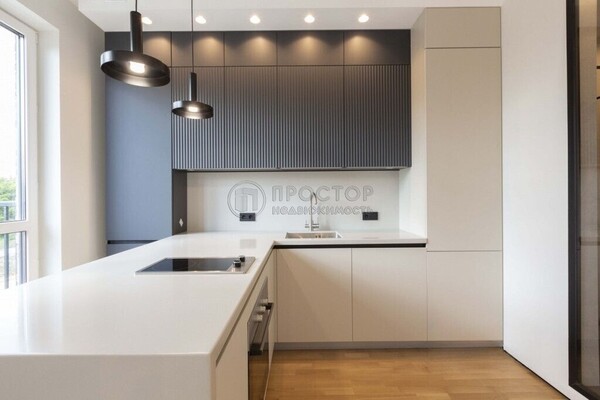 Продам двухкомнатную (2-комн.) квартиру, Большая Филёвская ул, 3к4, Москва г