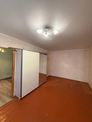 Продам двухкомнатную (2-комн.) квартиру, Военный 34-й городок, 142, Казань г