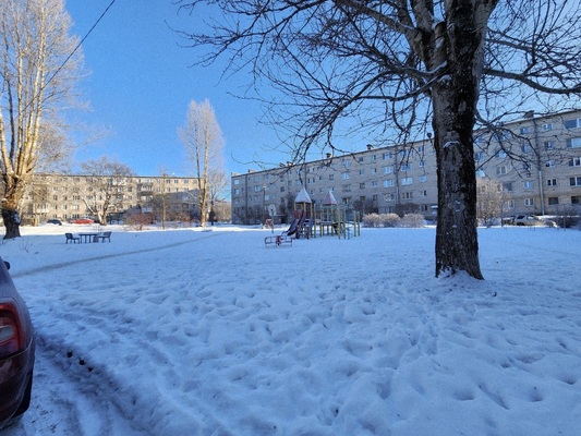 Продам однокомнатную (1-комн.) квартиру, Лебедева наб, 7, Приморск г