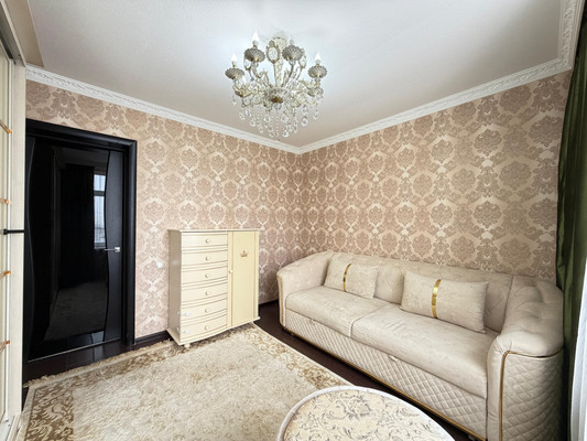 Продам двухкомнатную (2-комн.) квартиру, Эльбрусская ул, 19кг, Нальчик г