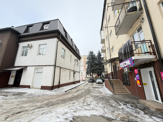 Продам двухкомнатную (2-комн.) квартиру, Эльбрусская ул, 19кг, Нальчик г