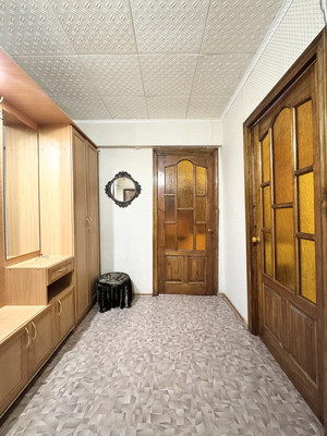 Продам трехкомнатную (3-комн.) квартиру, Дружбы ул, 22, Брянск г