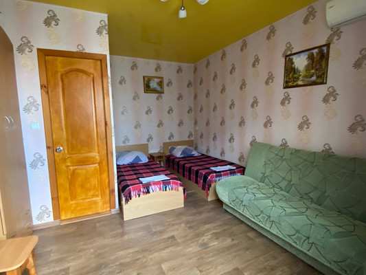 Продам коттедж, Дружбы ул, 23, Феодосия г, 0 км от города