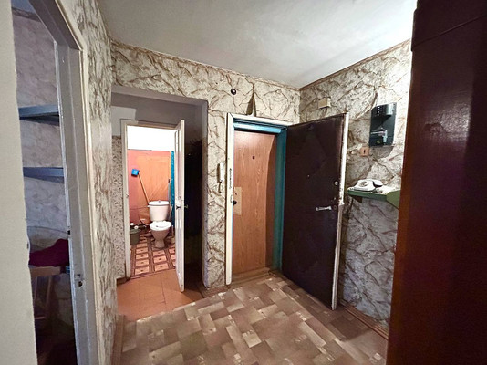 Продам двухкомнатную (2-комн.) квартиру, им. Космонавта Гагарина ул, 139, Краснодар г