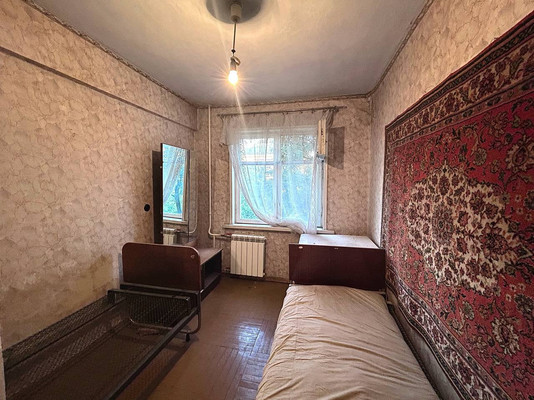 Продам двухкомнатную (2-комн.) квартиру, им. Космонавта Гагарина ул, 139, Краснодар г