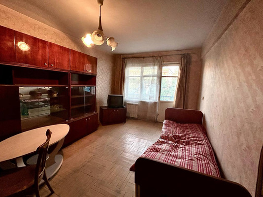 Продам двухкомнатную (2-комн.) квартиру, им. Космонавта Гагарина ул, 139, Краснодар г