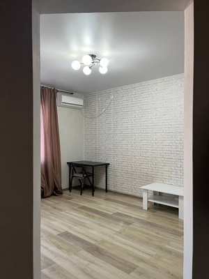 Сдам однокомнатную (1-комн.) квартиру, Бжегокайская ул, 90к2, Новая Адыгея аул