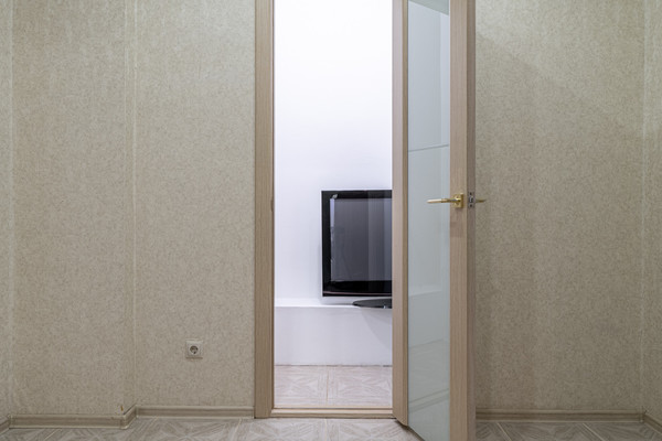 Продам однокомнатную (1-комн.) квартиру, Аделя Кутуя ул, 110кб, Казань г