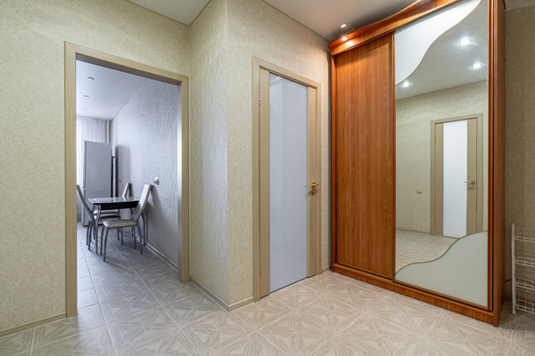 Продам однокомнатную (1-комн.) квартиру, Аделя Кутуя ул, 110кб, Казань г