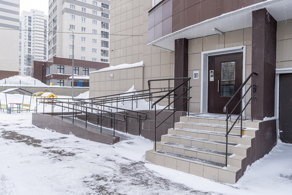 Продам однокомнатную (1-комн.) квартиру, Аделя Кутуя ул, 110кб, Казань г