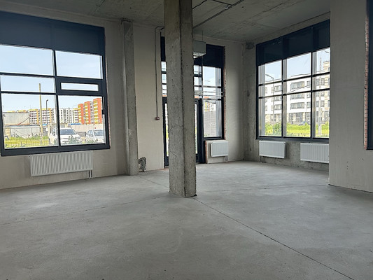 Продам коммерческое помещение 61,4 м2, Будённого пр-кт, 15к1, Санкт-Петербург г