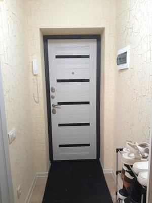 Продам трехкомнатную (3-комн.) квартиру, Октябрьская ул, 108, Тихорецк г