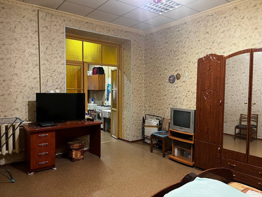 Продам однокомнатную (1-комн.) квартиру, Пушкина ул, 4, Симферополь г