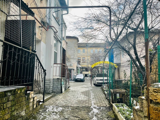 Продам однокомнатную (1-комн.) квартиру, Пушкина ул, 4, Симферополь г