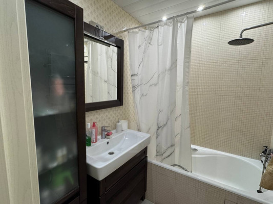 Продам двухкомнатную (2-комн.) квартиру, Солнечная ул, 21, Полтево д