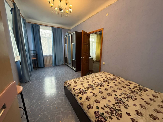 Продам двухкомнатную (2-комн.) квартиру, Павленко ул, 1, Симферополь г