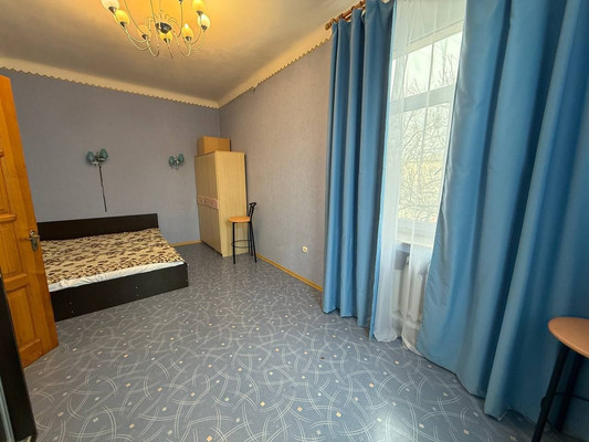 Продам двухкомнатную (2-комн.) квартиру, Павленко ул, 1, Симферополь г