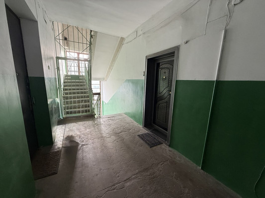 Продам двухкомнатную (2-комн.) квартиру, Павленко ул, 1, Симферополь г