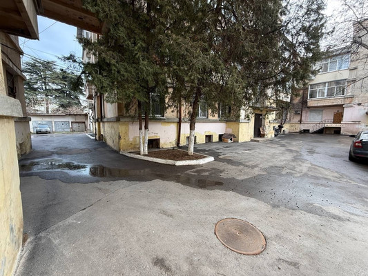 Продам двухкомнатную (2-комн.) квартиру, Павленко ул, 1, Симферополь г