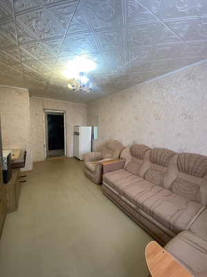 Продам комнату в 6-комн. квартире, Орджоникидзе ул, 36, Нижний Тагил г