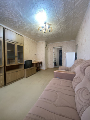 Продам комнату в 6-комн. квартире, Орджоникидзе ул, 36, Нижний Тагил г