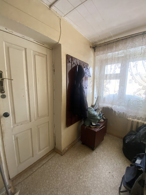 Продам комнату в 6-комн. квартире, Орджоникидзе ул, 36, Нижний Тагил г