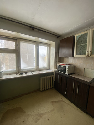 Продам комнату в 6-комн. квартире, Орджоникидзе ул, 36, Нижний Тагил г