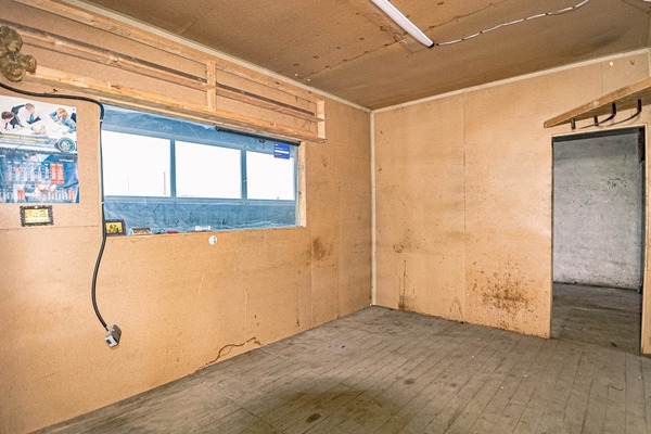 Сдам торговое помещение 80 м2, Екатерининский пр-кт, 3б, Санкт-Петербург г