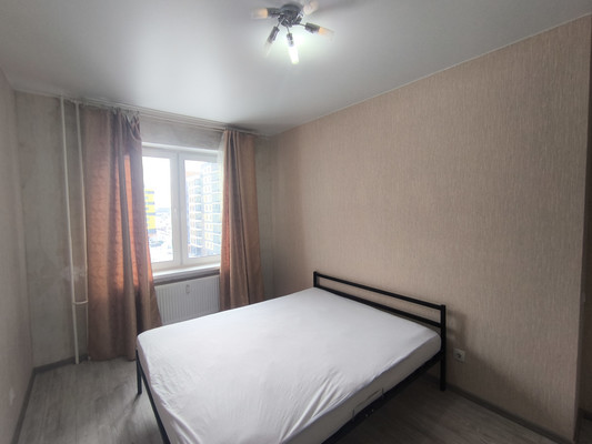 Сдам двухкомнатную (2-комн.) квартиру, Тюльпанов (Янила Кантри мкр) ул, 1, Янино-1 гп