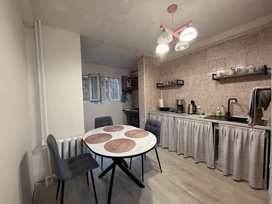 Продам двухкомнатную (2-комн.) квартиру, Калинина ул, 47, Туапсе г