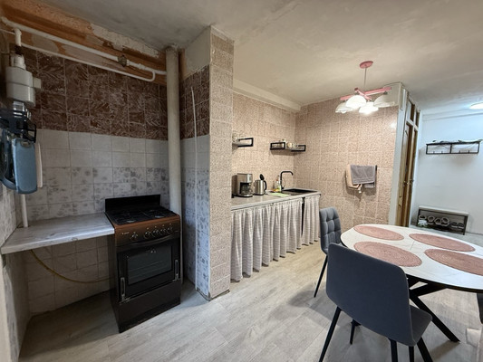 Продам двухкомнатную (2-комн.) квартиру, Калинина ул, 47, Туапсе г