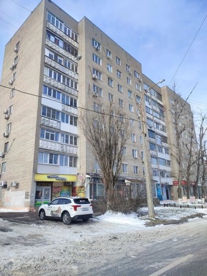 Продам трехкомнатную (3-комн.) квартиру, Литвинова ул, 16, Ростов-на-Дону г