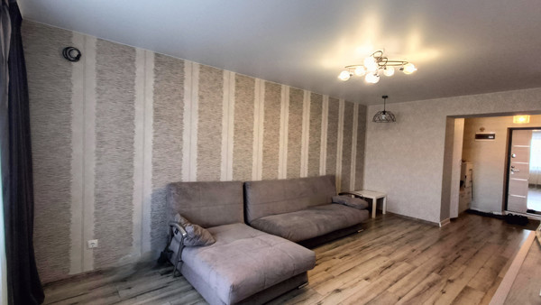 Продам трехкомнатную (3-комн.) квартиру, Интернациональная ул, 16к7, Рязань г