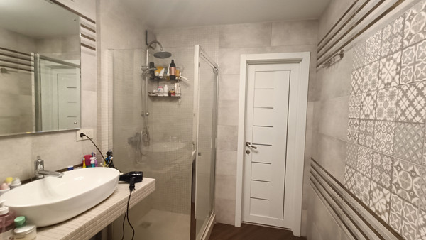 Продам трехкомнатную (3-комн.) квартиру, Интернациональная ул, 16к7, Рязань г