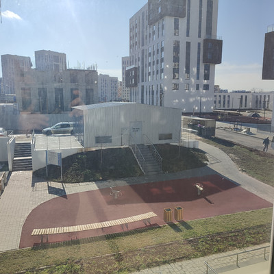 Продам трехкомнатную (3-комн.) квартиру, Александра Суворова пр-кт, 97, Симферополь г