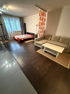 Продам однокомнатную (1-комн.) квартиру, Беловежская ул, 17к2, Москва г