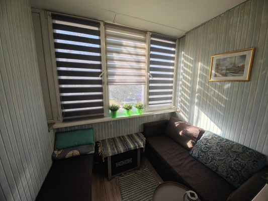 Продам трехкомнатную (3-комн.) квартиру, Дзержинского пр-кт, 198, Новороссийск г