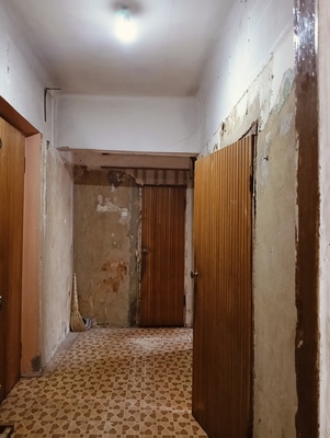 Продам двухкомнатную (2-комн.) квартиру, Большая Филёвская ул, 12, Москва г