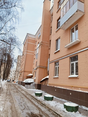 Продам двухкомнатную (2-комн.) квартиру, Большая Филёвская ул, 12, Москва г