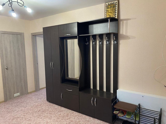 Сдам трехкомнатную (3-комн.) квартиру, Ильгама Шакирова пр-кт, 15, Казань г